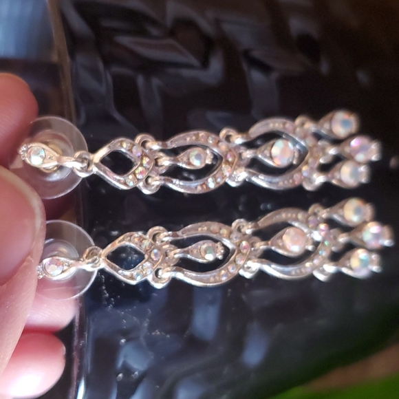 Charming Charlie dangle earrings - Picture 3 of 3